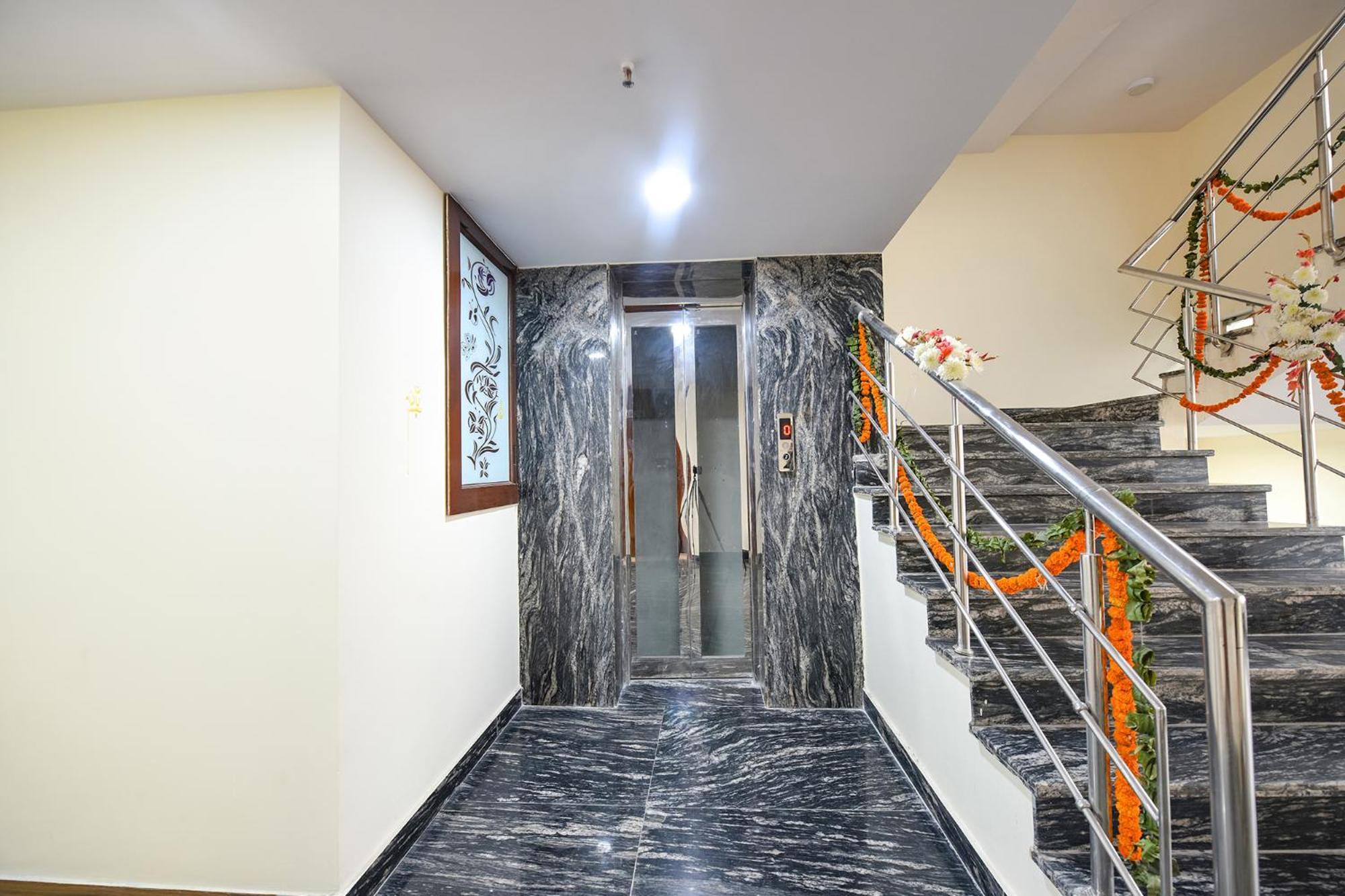 Fabhotel Mona International นิวเดลี ภายนอก รูปภาพ